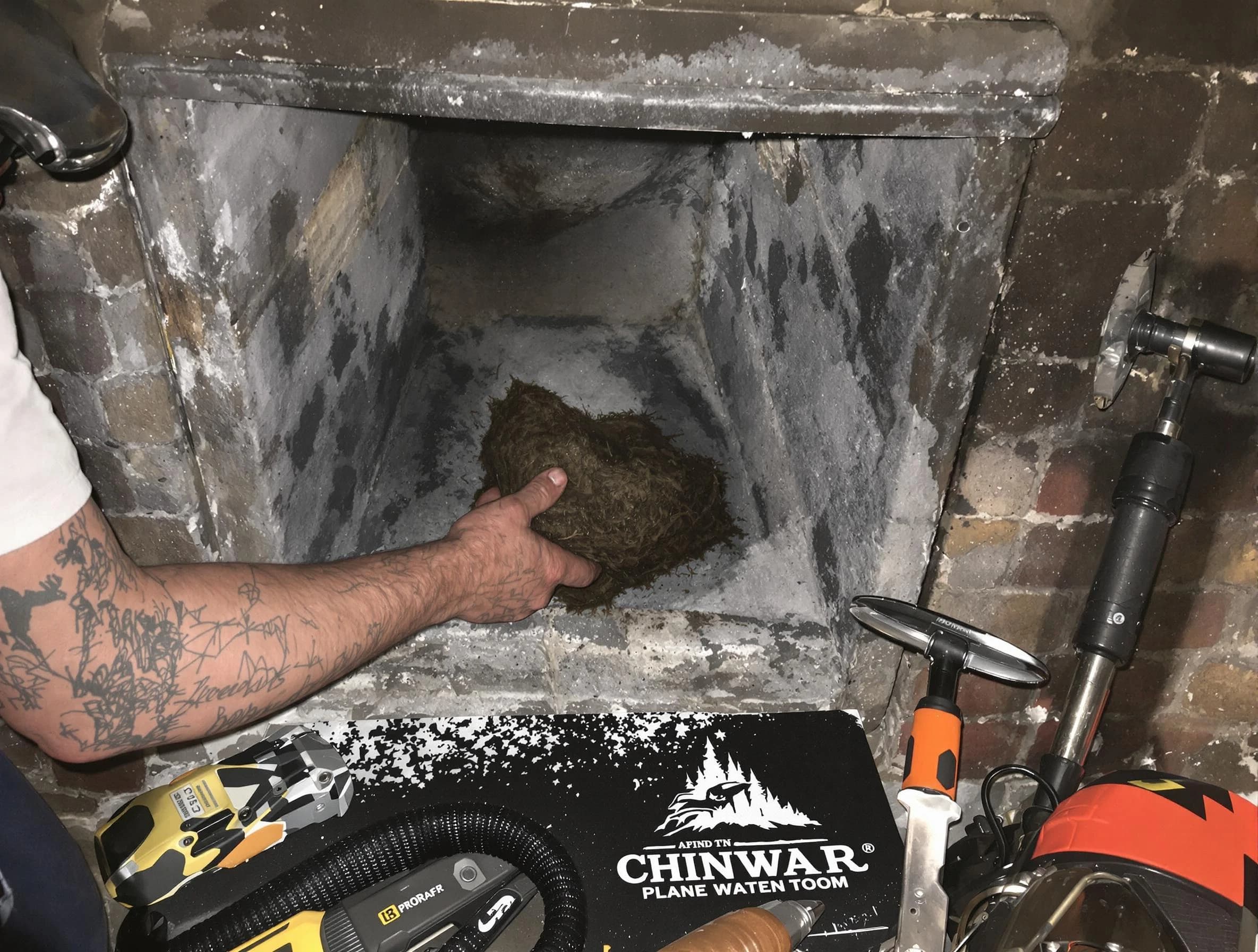 Childersburg Chimney Sweep safely removing debris and screening chimney in Childersburg, AL